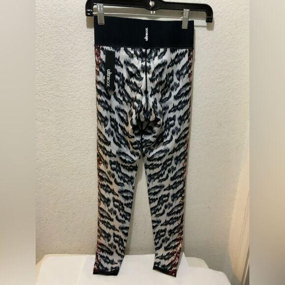 Ultracor snow cat leggings NWT size XS - Picture 5 of 11